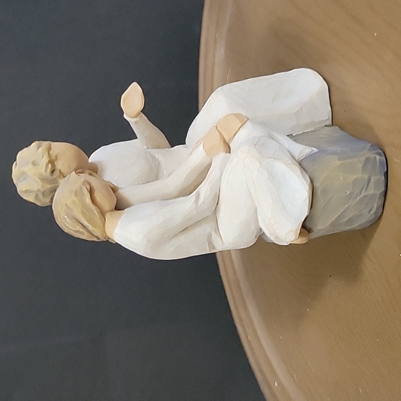 💐Willow Tree 'With My Grandmother' Tell Me A Story Statue - Picture 5 of 7